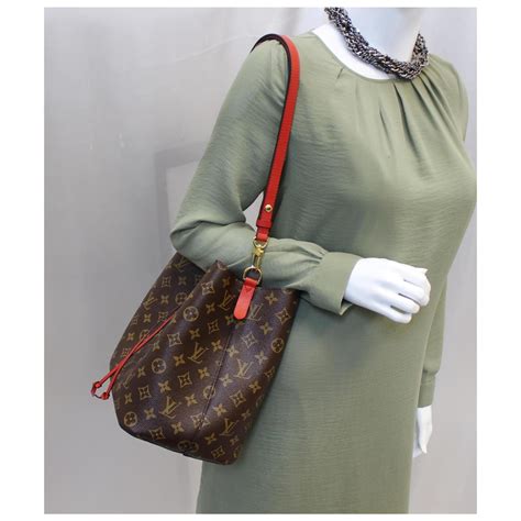 sac noé louis vuitton occasion|Louis Vuitton neonoe shoulder bag.